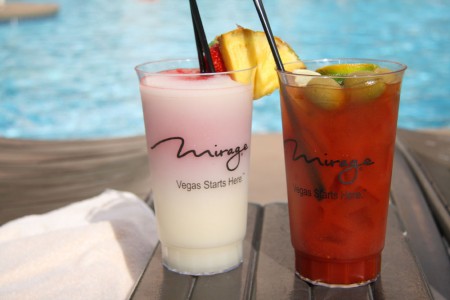web_Drinks At Mirage Pool web_Drinks At Mirage Pool