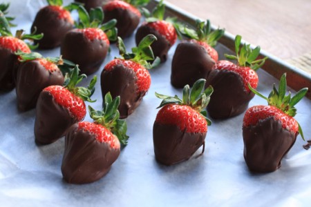 Chocolate Dipper Strawberries blog size