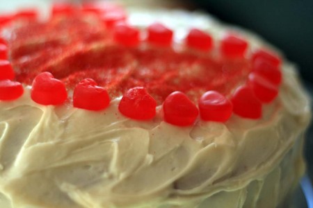 red_velvet_cake_frosting
