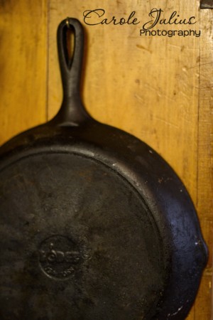 cast iron skillet hanging for carole knits