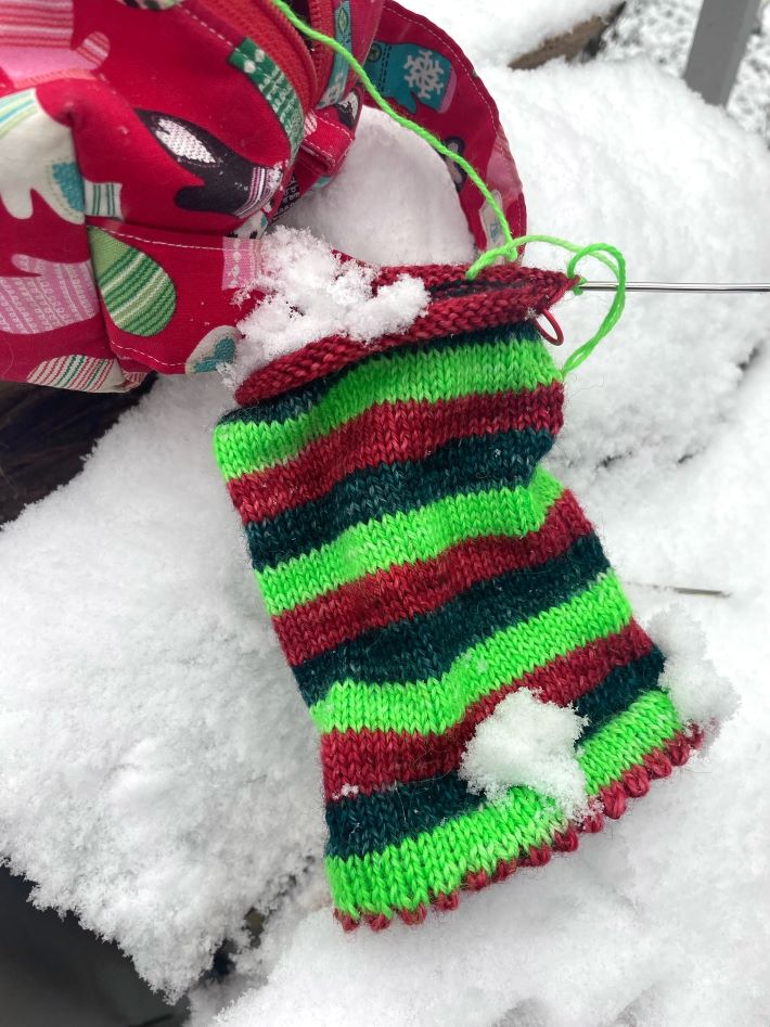 Unraveled, Early December