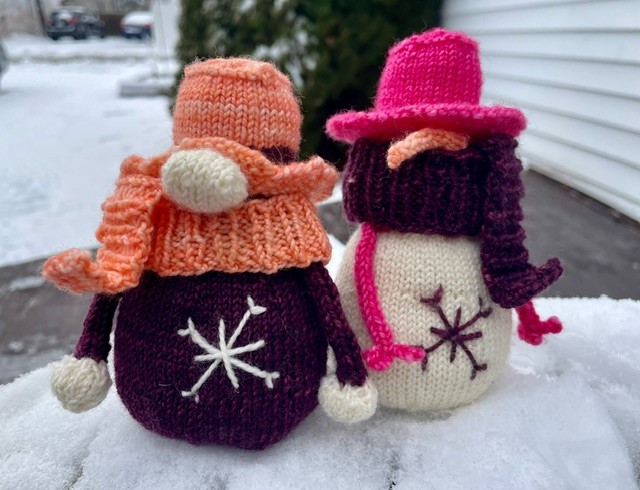Wednesdays Are For Knitting: Snow Matter What